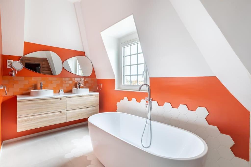 Appartement De 100M2 Dans Un Parc A 20 Mn Du Centre De Paris Garches Екстер'єр фото